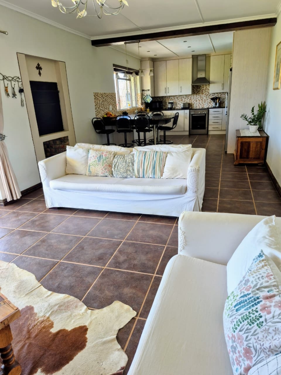 3 Bedroom Property for Sale in Clanwilliam Rural Western Cape